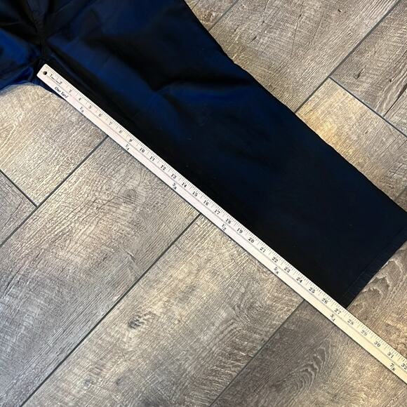 Chico's Women's Platinum Denim Stretch Straight Leg Jean Black Wash Size 12 - Picture 4 of 7